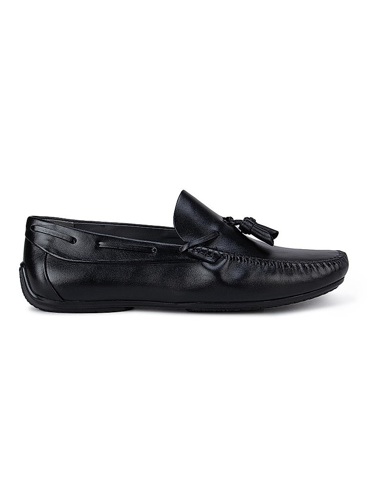 Black Tassel Leather Moccasins